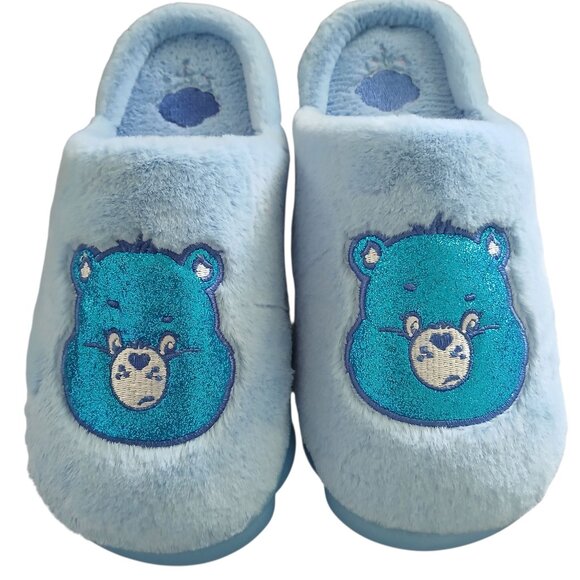 Care Bears Plush Slippers – Women’s Size 8/9 – Cozy Blue Grumpy Bear – NWT - Picture 1 of 6